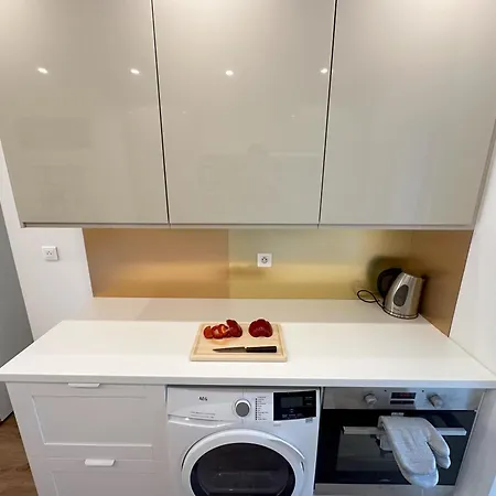 Appartement Elegant Central - Parking Inclus Manosque Exterior photo