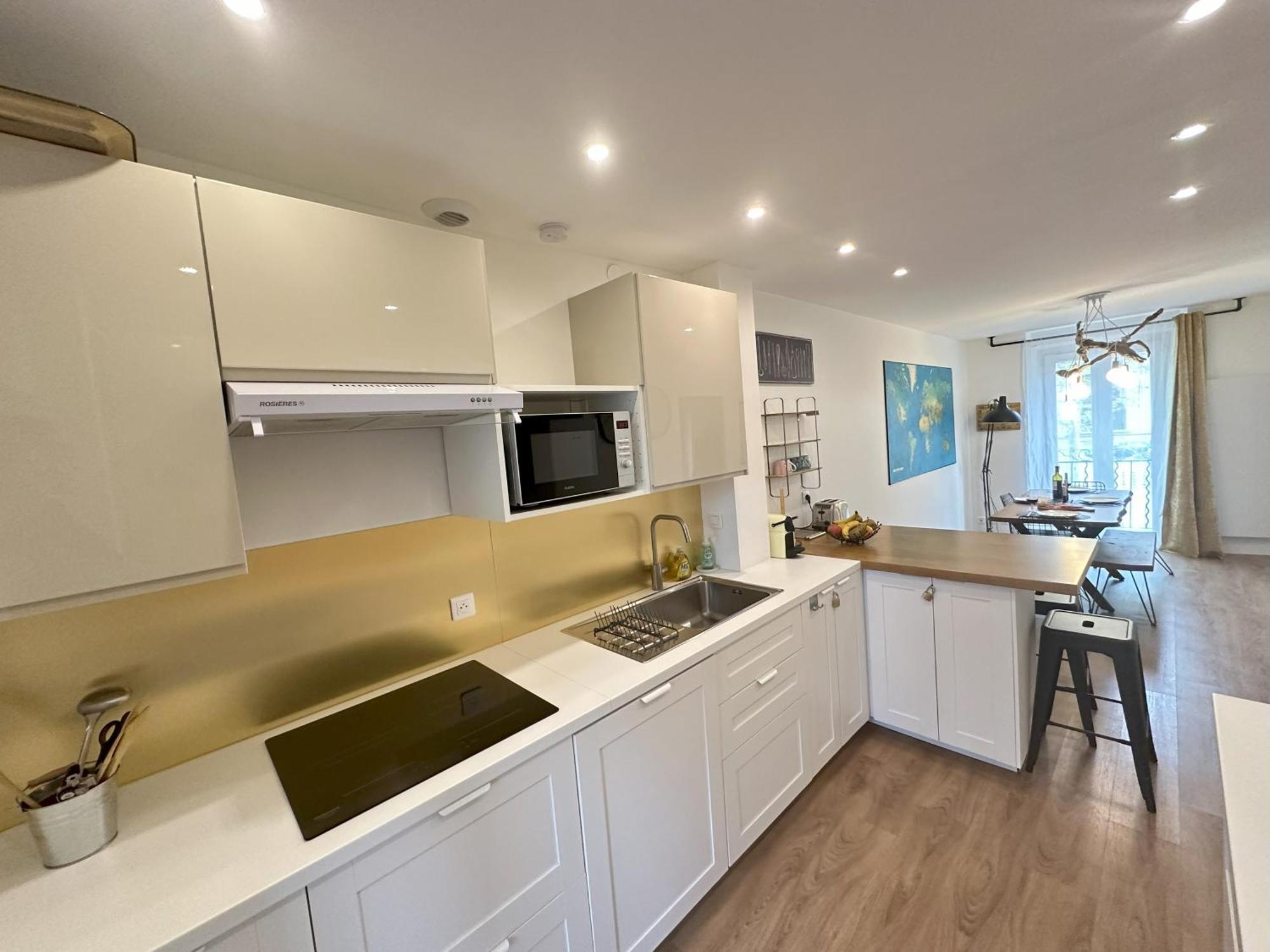 Elegant - Parking Inclus Appartement *